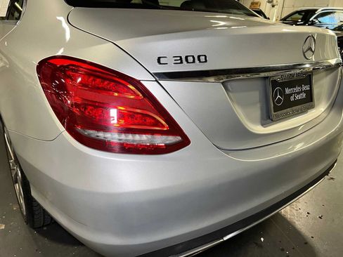 Certified 2018 Mercedes-Benz C 300 4MATIC Sedan image 14