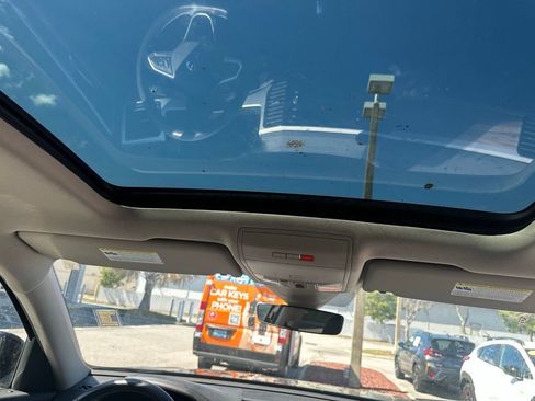 Used 2022 Volkswagen Atlas SEL image 21