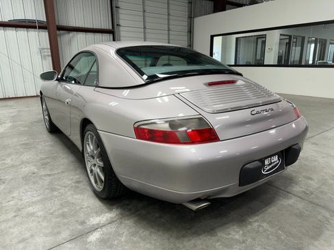 Used 2001 Porsche 911 Cabriolet image 11