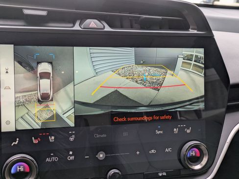 Used 2023 Lexus RZ 450e Premium image 22