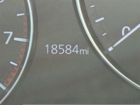 Used 2025 MAZDA MAZDA3 s image 31