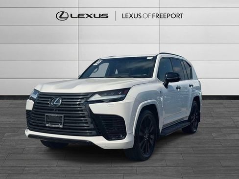 Used 2023 Lexus LX 600 4WD w/ Appearance Package image 3