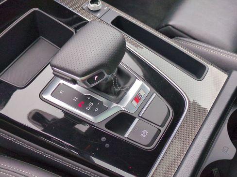 Used 2024 Audi SQ5 Premium Plus w/ Premium Plus Package AWD/4WD image 27