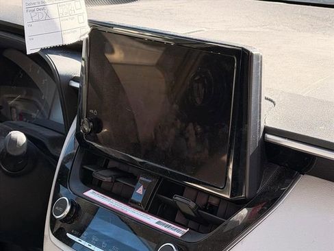 Used 2024 Toyota Corolla LE w/ LE Convenience Package image 16