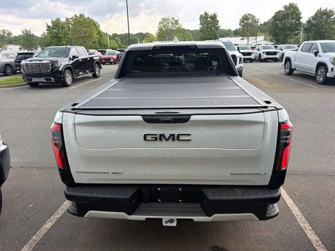 Used 2025 GMC Sierra EV Denali AWD/4WD image 4