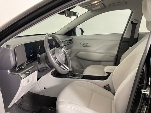Used 2024 Hyundai Kona SEL image 10