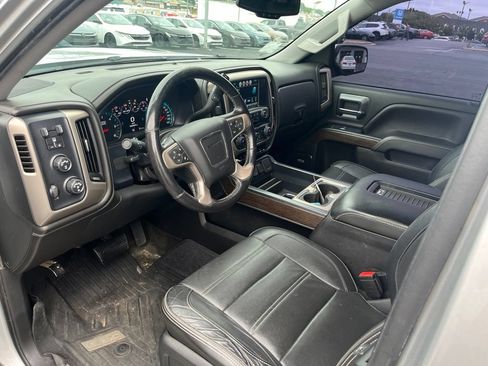 Used 2018 GMC Sierra 1500 Denali AWD/4WD image 24