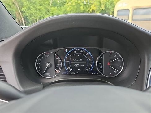 Certified 2023 Buick Enclave Avenir w/ Avenir Technology Package image 21