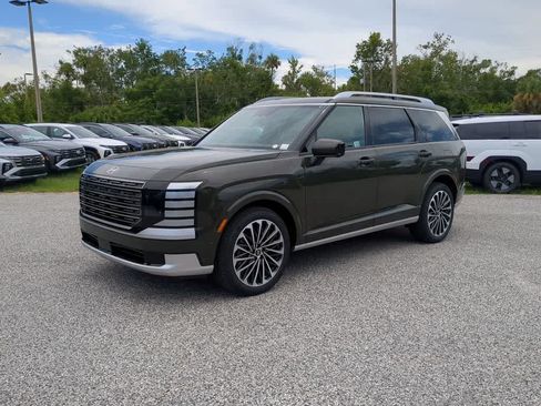 New 2026 Hyundai Palisade Calligraphy FWD image 2
