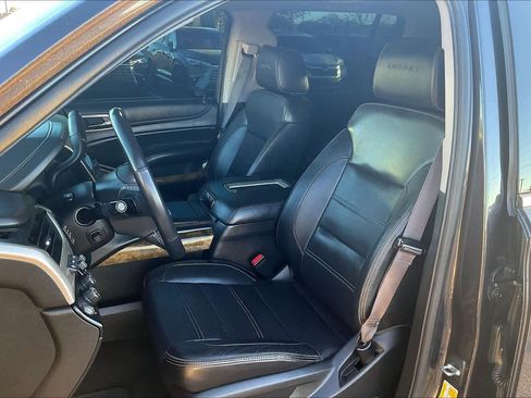 Used 2017 GMC Yukon XL Denali w/ Open Road Package image 7