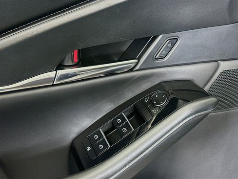 Used 2025 MAZDA CX-30 AWD 2.5 S w/ Preferred Package image 15