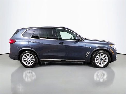Used 2022 BMW X5 xDrive45e w/ Executive Package image 8