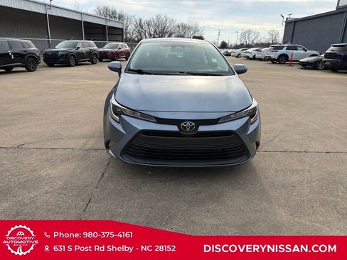 Used 2026 Toyota Corolla LE image 4