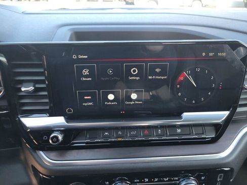 Used 2022 GMC Sierra 1500 SLT w/ SLT Convenience Package image 16