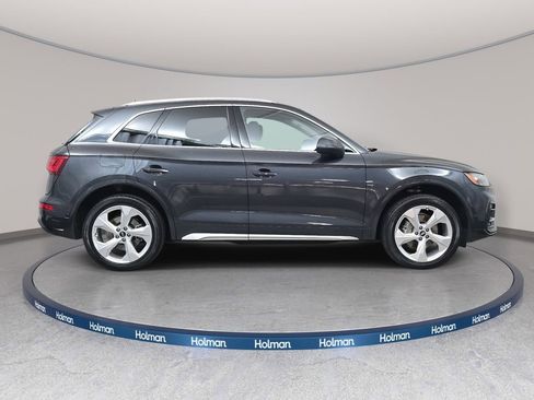 Used 2021 Audi Q5 Prestige w/ Prestige Package image 5