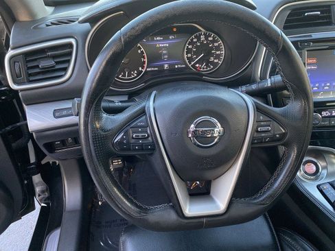 Used 2018 Nissan Maxima 3.5 SL image 11