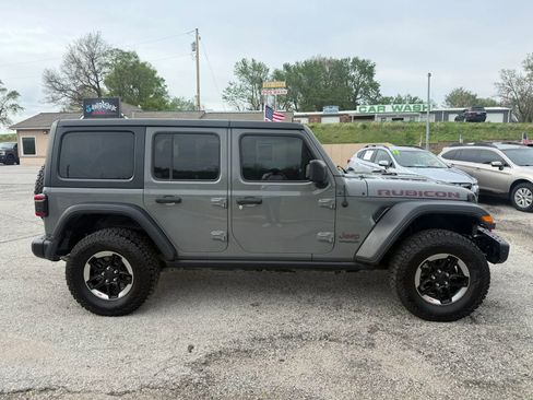 Used 2018 Jeep Wrangler Unlimited Rubicon w/ Steel Bumper Group AWD/4WD image 2