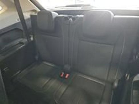 Used 2023 Volkswagen Tiguan SE w/ Panoramic Sunroof Package FWD image 13