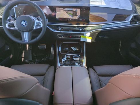 New 2026 BMW X5 xDrive50e w/ Executive Package AWD/4WD image 21