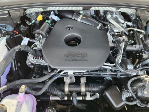 New 2026 Jeep Grand Cherokee L Limited image 28