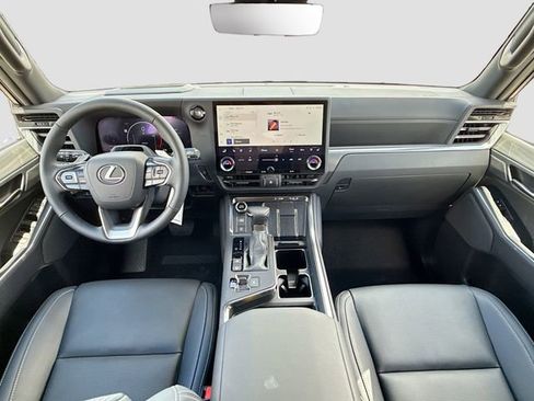 New 2026 Lexus GX 550 image 17