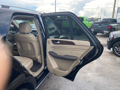 Used 2013 Mercedes-Benz ML 350 4MATIC image 19