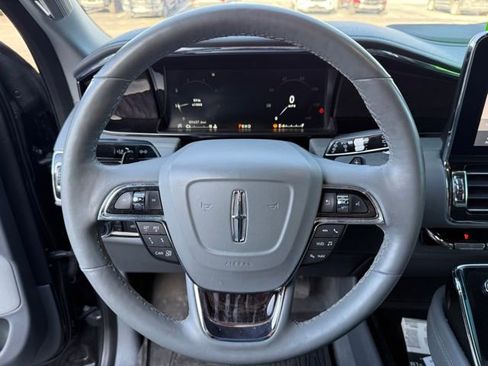 Used 2019 Lincoln Navigator Reserve w/ Cargo Package image 16