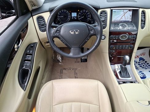 Used 2017 INFINITI QX50 AWD w/ Technology Package image 11