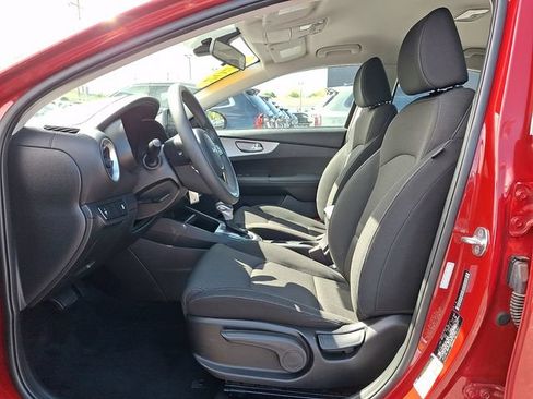 Certified 2023 Kia Forte LXS FWD image 13