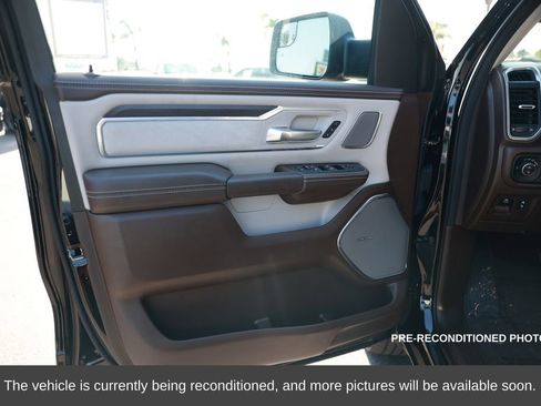 Used 2025 RAM 1500 Laramie image 16