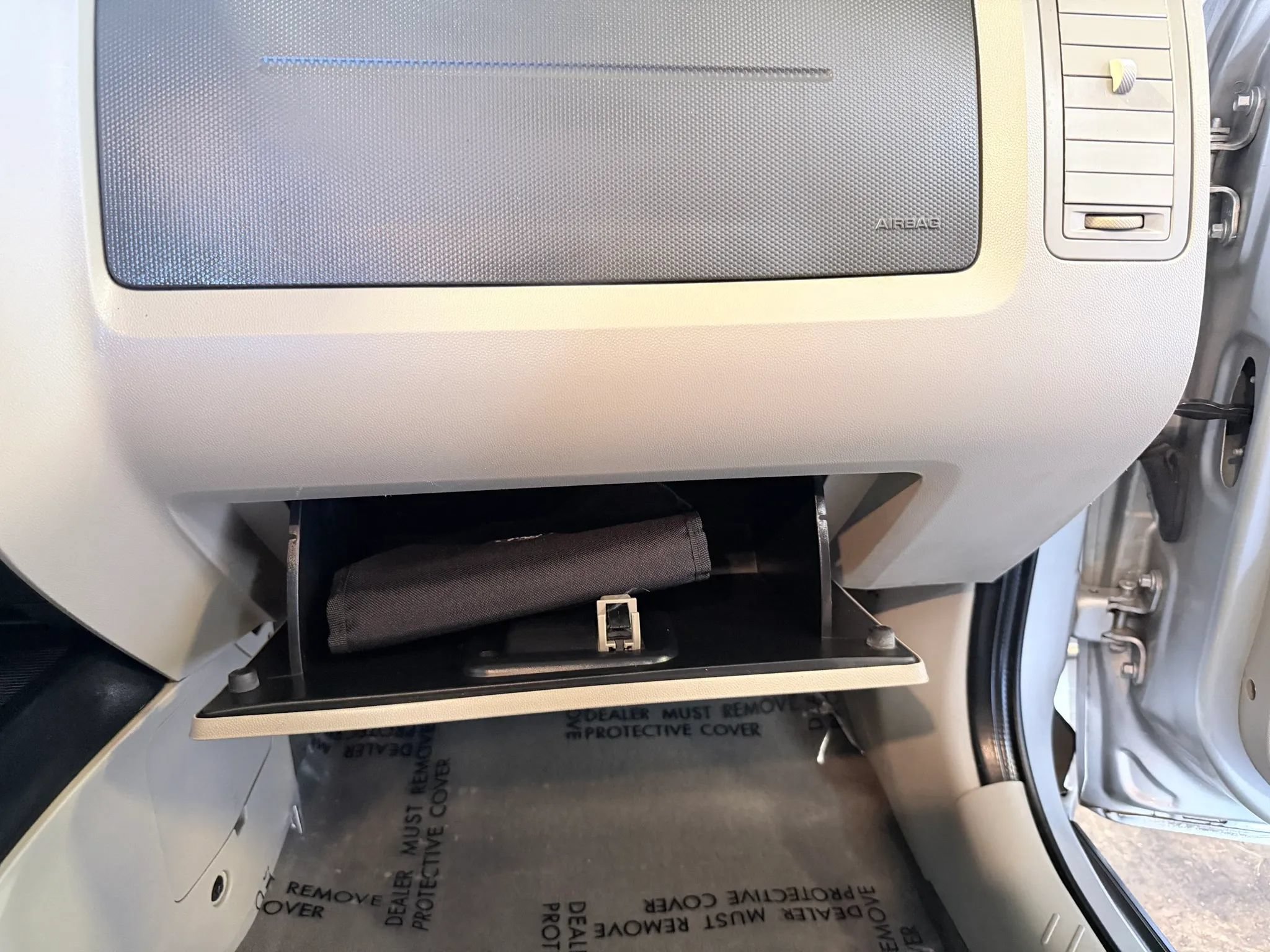 Used 2010 Ford Escape XLS FWD image 29