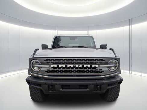 Used 2024 Ford Bronco Badlands image 9