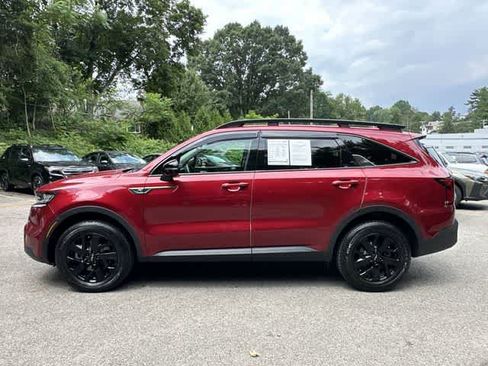 Used 2022 Kia Sorento S AWD/4WD image 2
