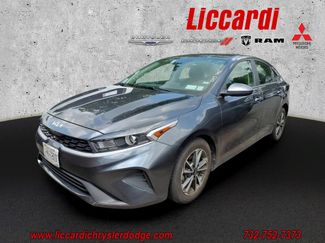 Used 2023 Kia Forte LXS FWD video 2