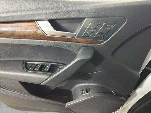 Used 2018 Audi Q5 2.0T Premium AWD/4WD image 26