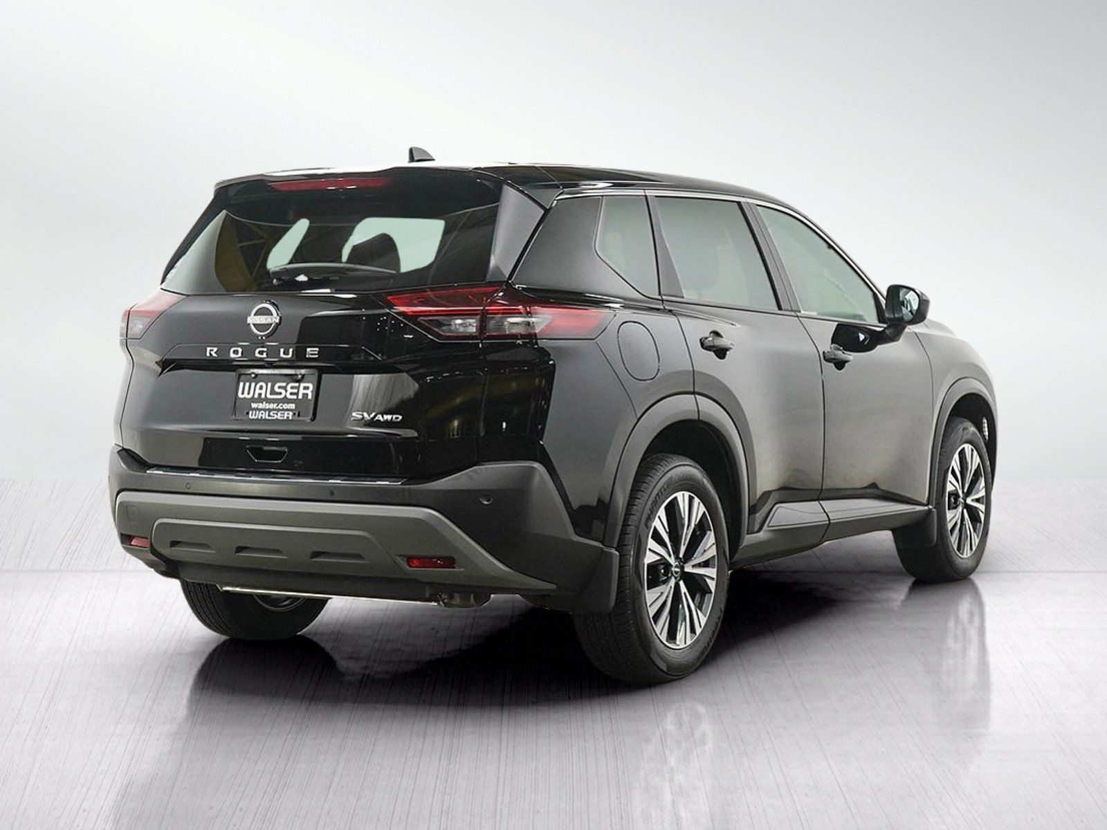 Used 2023 Nissan Rogue SV AWD/4WD image 5