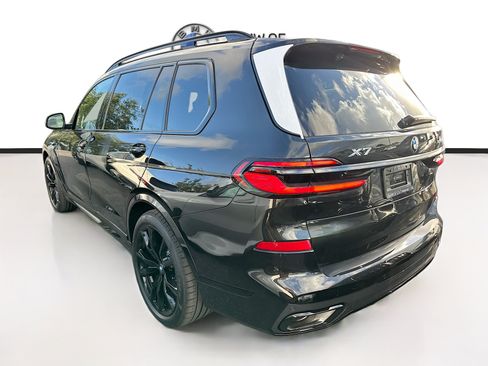 New 2027 BMW X7 xDrive40i w/ Executive Package AWD/4WD image 3