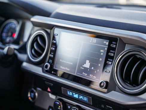 Certified 2023 Toyota Tacoma SR5 image 15