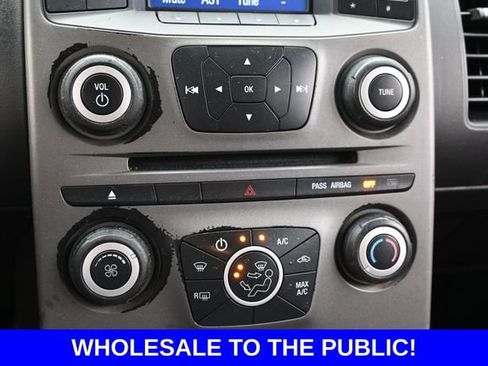 Used 2013 Ford Flex SE FWD image 22