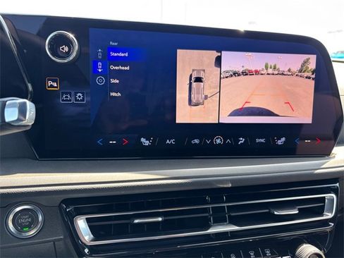 New 2025 Chevrolet Traverse LT w/ Enhanced Driving Package image 20