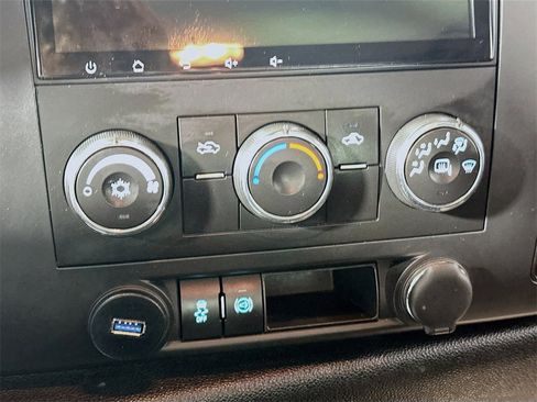 Used 2013 GMC Sierra 2500 SLE image 16