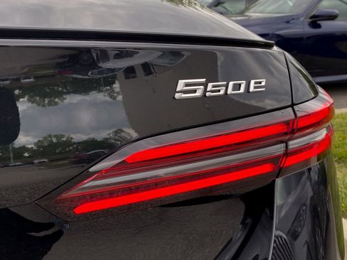 New 2027 BMW 550e xDrive AWD/4WD image 6