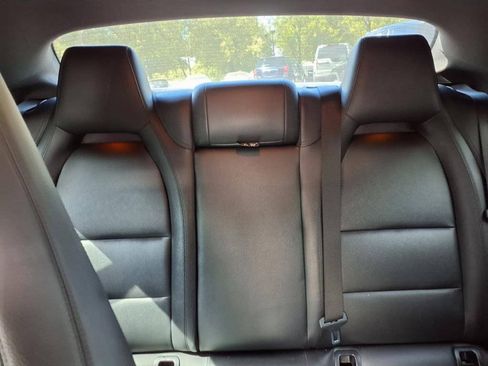 Used 2014 Mercedes-Benz CLA 250 image 16