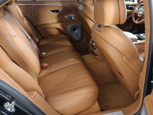 Used 2021 Bentley Flying Spur W12 w/ First Edition Specification AWD/4WD image 22