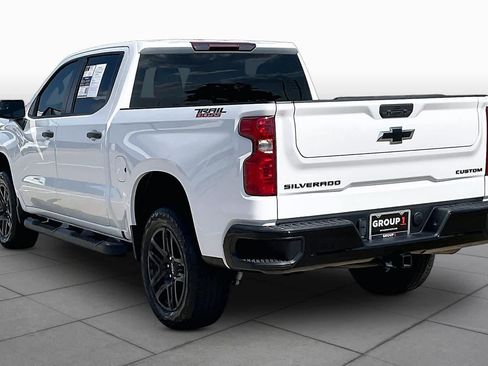 Certified 2024 Chevrolet Silverado 1500 Custom Trail Boss w/ Turbomax Blackout Package AWD/4WD image 12