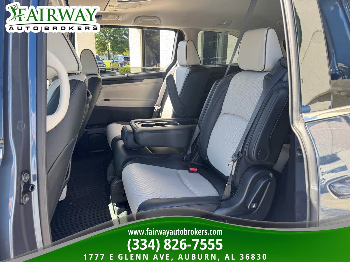 Used 2025 Honda Odyssey Elite image 11
