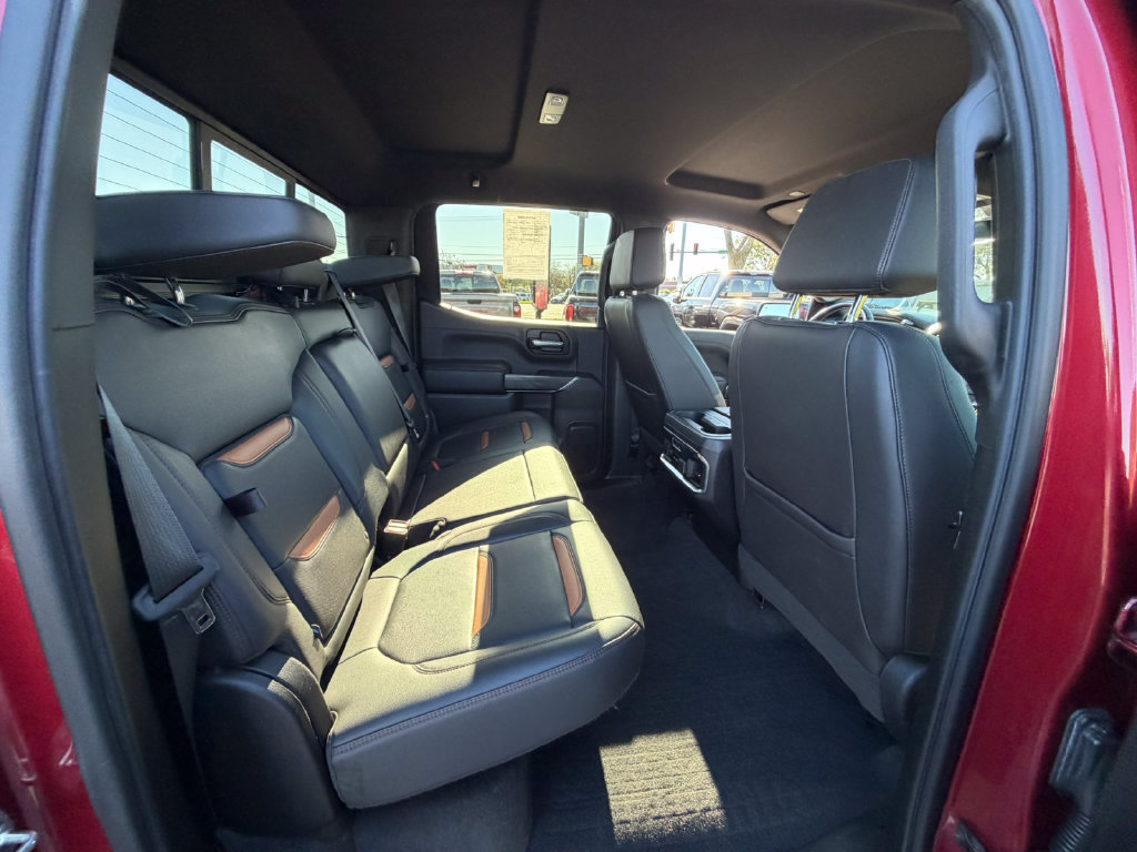 Certified 2020 GMC Sierra 1500 AT4 w/ AT4 Premium Package AWD/4WD image 9