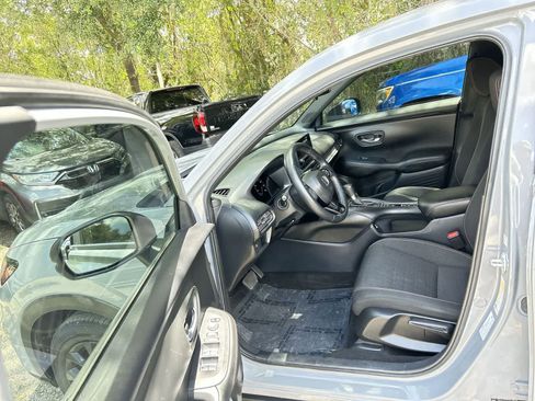 Certified 2023 Honda HR-V Sport image 10