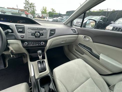 Used 2012 Honda Civic LX image 25