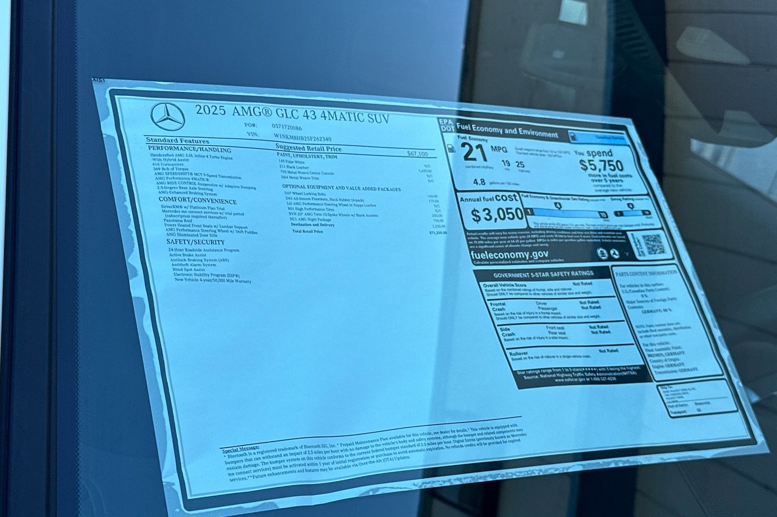 Certified 2025 Mercedes-Benz GLC 43 AMG 4MATIC image 29